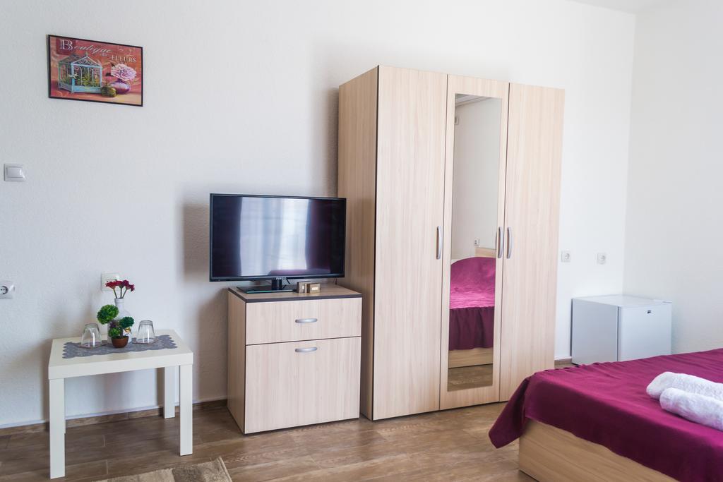 Bed & Breakfast Delikates Stojakovo 외부 사진