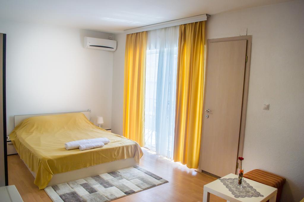 Bed & Breakfast Delikates Stojakovo 외부 사진