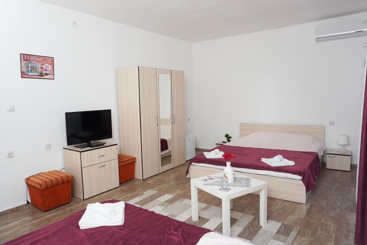 Bed & Breakfast Delikates Stojakovo 외부 사진