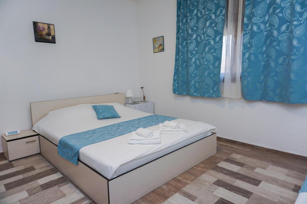 Bed & Breakfast Delikates Stojakovo 외부 사진