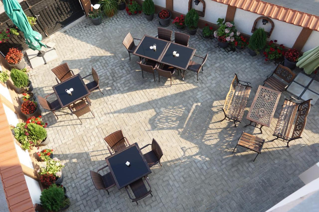 Bed & Breakfast Delikates Stojakovo 외부 사진