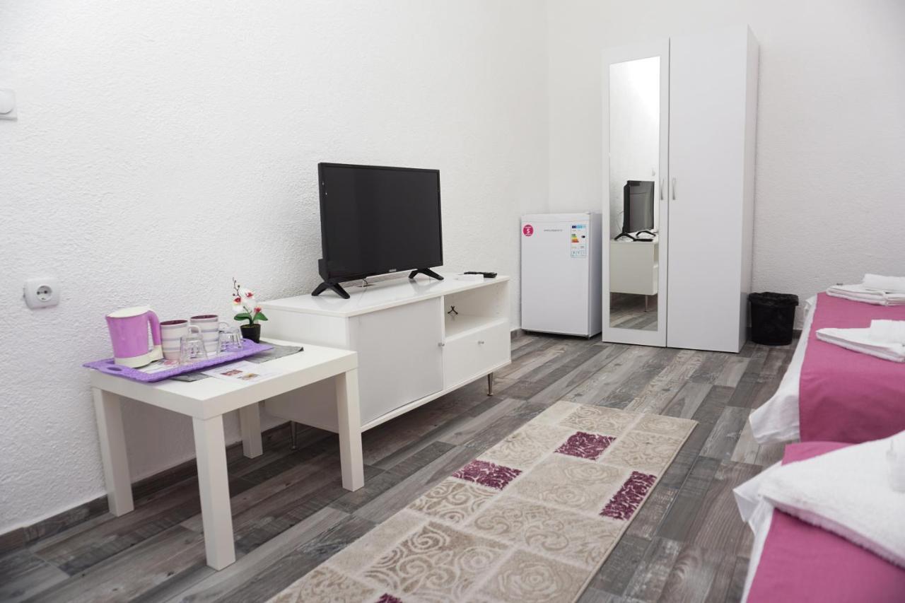 Bed & Breakfast Delikates Stojakovo 외부 사진