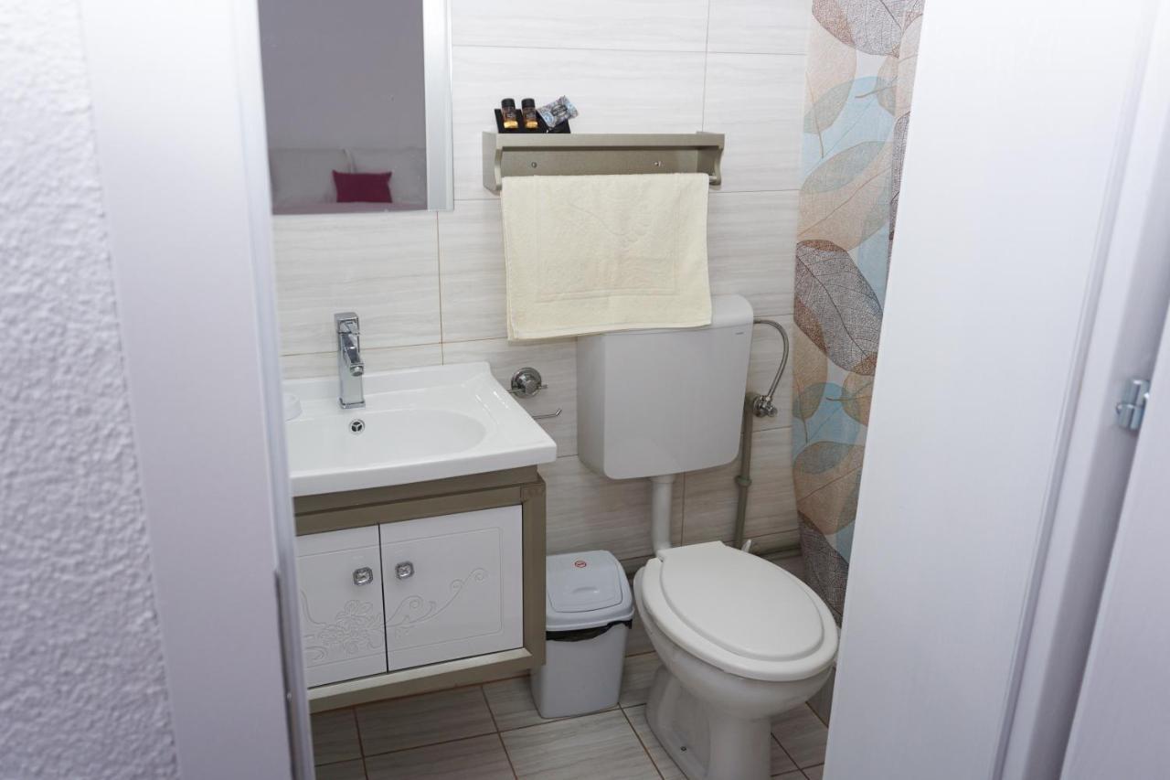 Bed & Breakfast Delikates Stojakovo 외부 사진